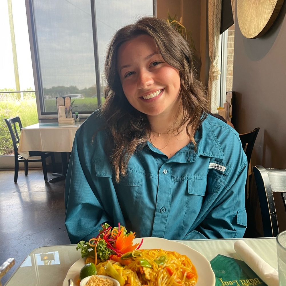 Meet your Posher, Lauren